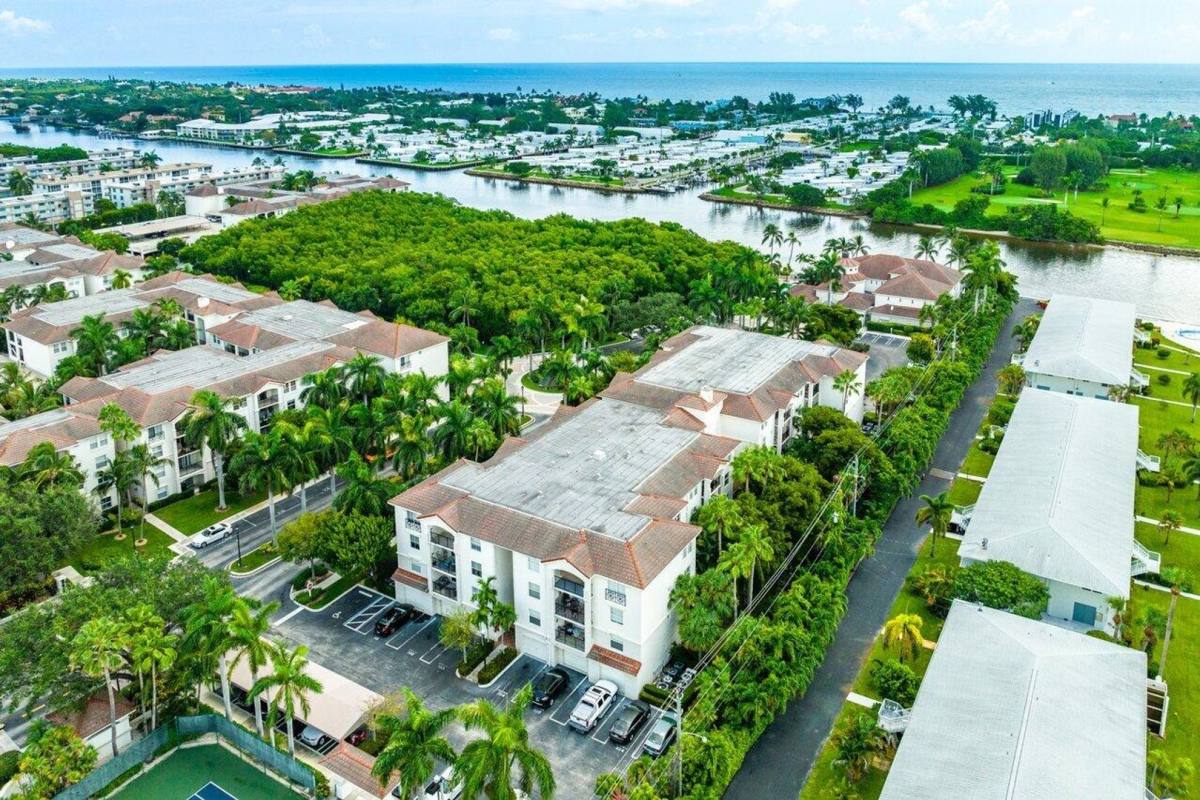 Condo for rent at 1302 Tuscany Way, Boynton Beach, FL 33435