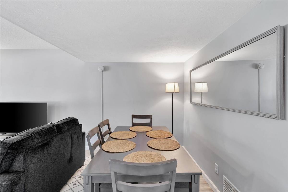 Apartment for rent at 2406 Leeper Dr #AIRBNB, Champaign, IL 61822