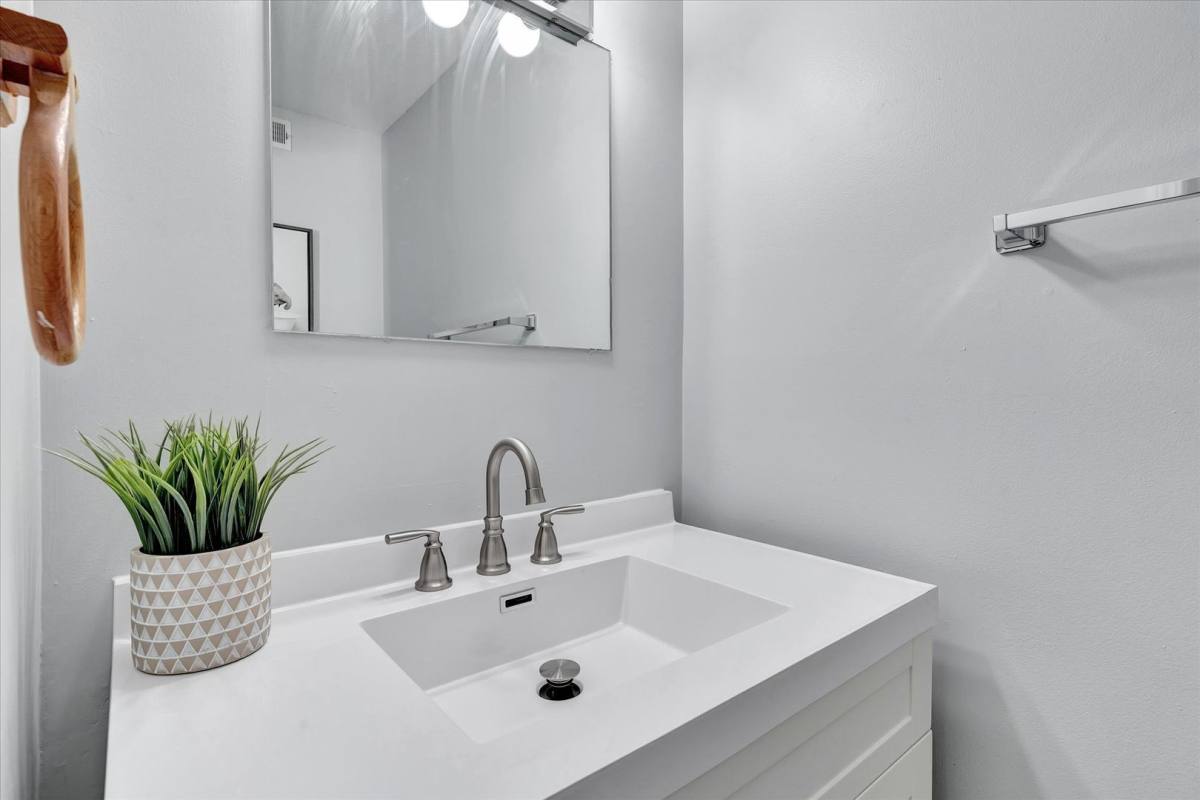 Apartment for rent at 2406 Leeper Dr #AIRBNB, Champaign, IL 61822