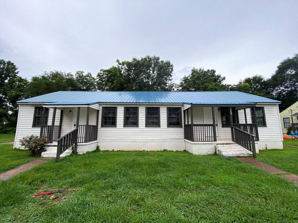 Apartment for rent at 104 105 7th Ave SE, Childersburg, AL 35044