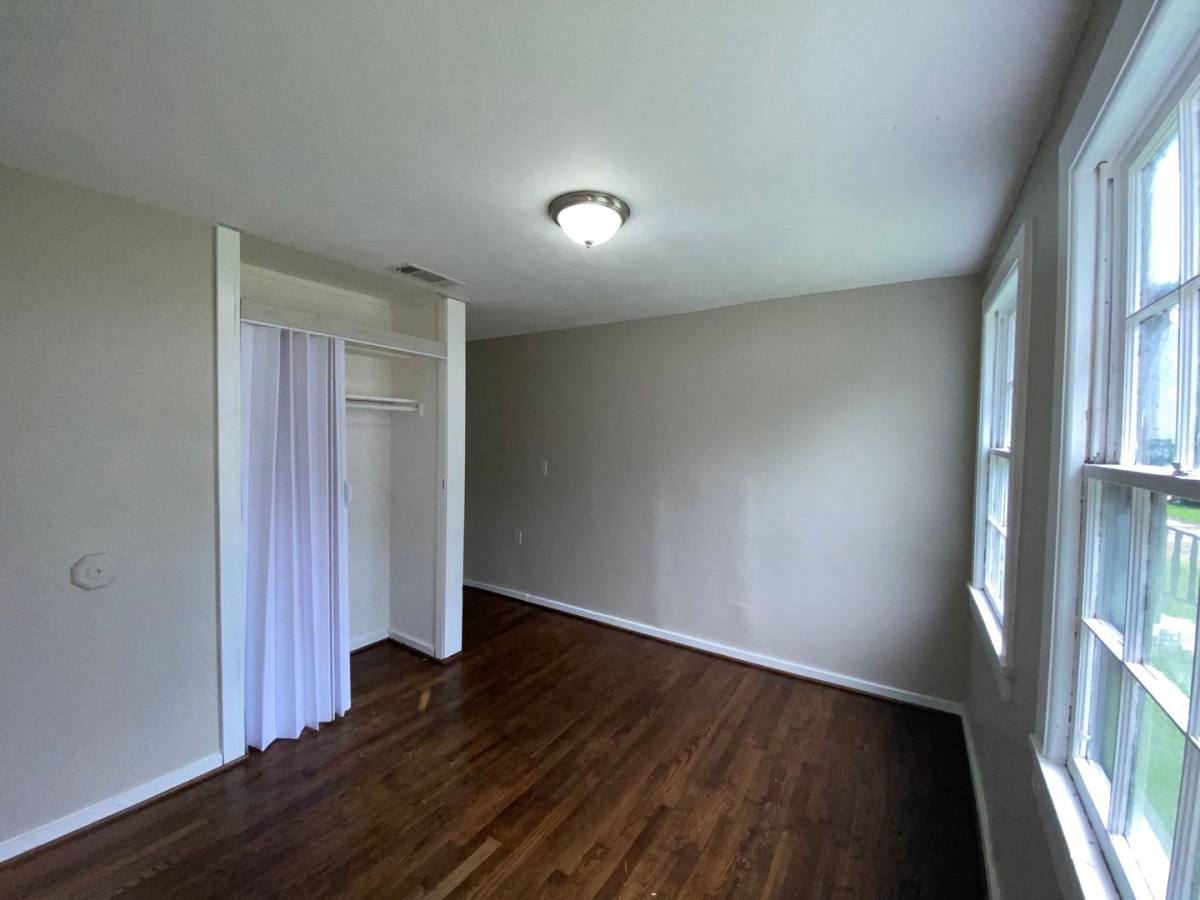 Apartment for rent at 104 105 7th Ave SE, Childersburg, AL 35044