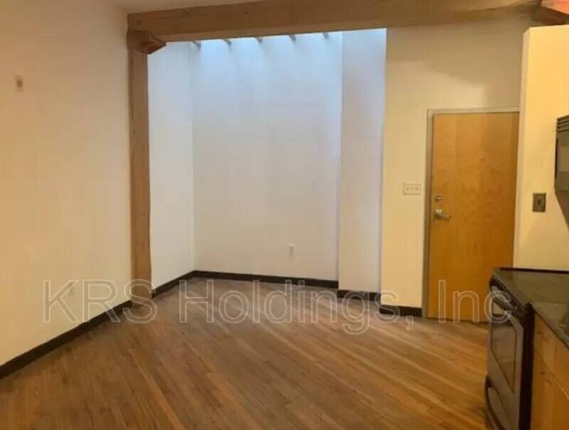 Apartment for rent at 1318 W Broad St #204, Richmond, VA 23220