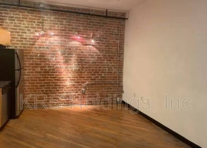 Apartment for rent at 1318 W Broad St #204, Richmond, VA 23220
