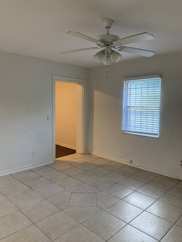 Apartment for rent at 5461 Lenox Ave, Jacksonville, FL 32205