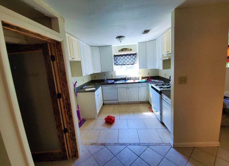 House for rent at 7559 Proxima Rd, Jacksonville, FL 32210