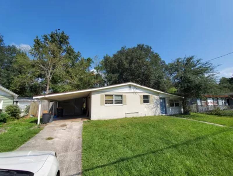 House for rent at 7559 Proxima Rd, Jacksonville, FL 32210