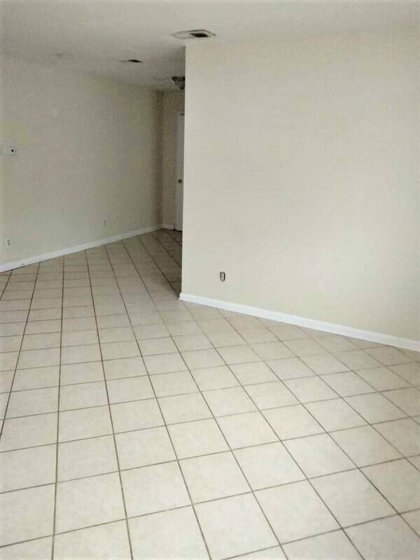 House for rent at 7559 Proxima Rd, Jacksonville, FL 32210