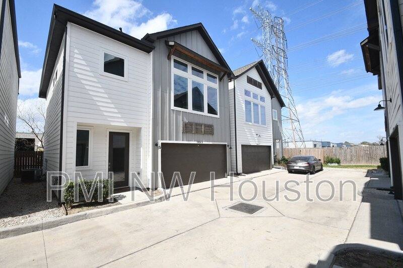 House for rent at 5904 Gardendale Dr #B, Houston, TX 77092