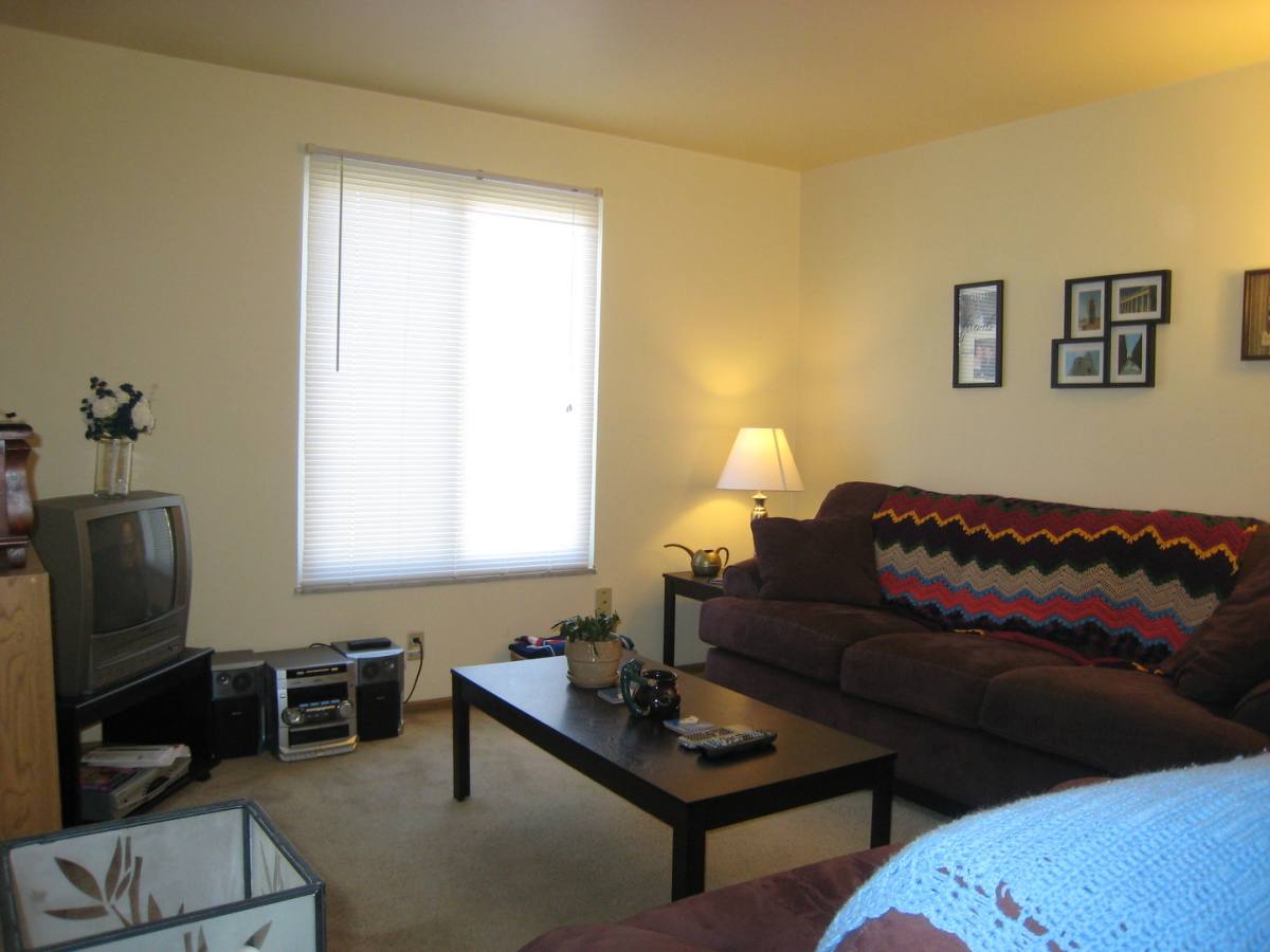 Apartment for rent at 353 E 13th Ave, Columbus, OH 43201