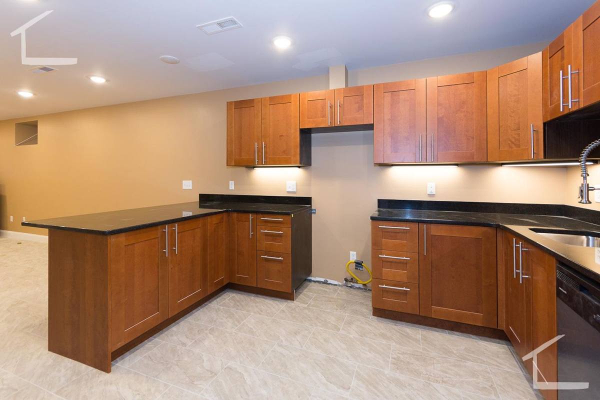 Townhouse for rent at 32 Linden St #9, Brookline, MA 02445