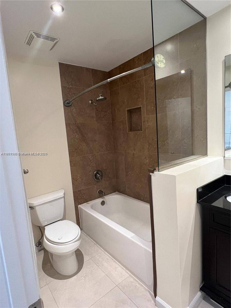 Apartment for rent at 3578 Magellan Circle 237-3, Miami, FL 33180