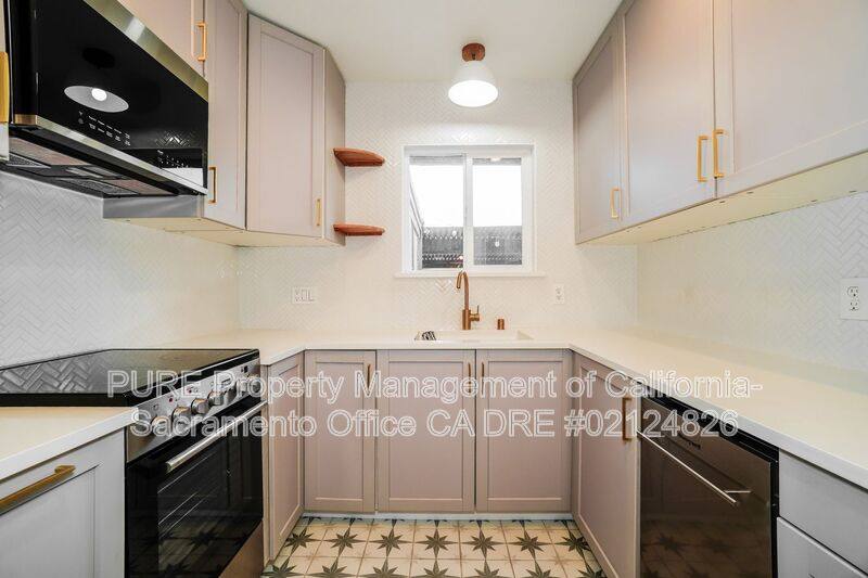 House for rent at 2153 Cottage Way, Sacramento, CA 95825