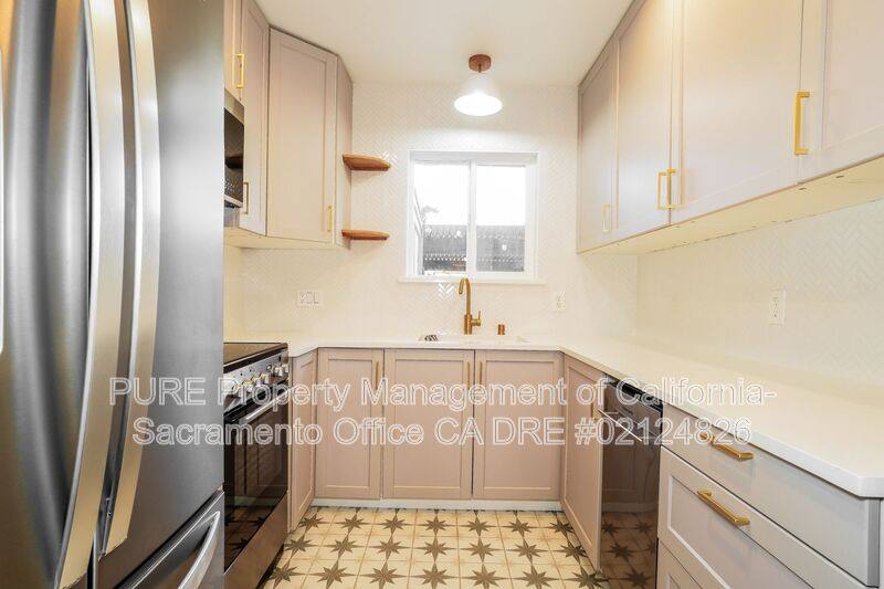 House for rent at 2153 Cottage Way, Sacramento, CA 95825