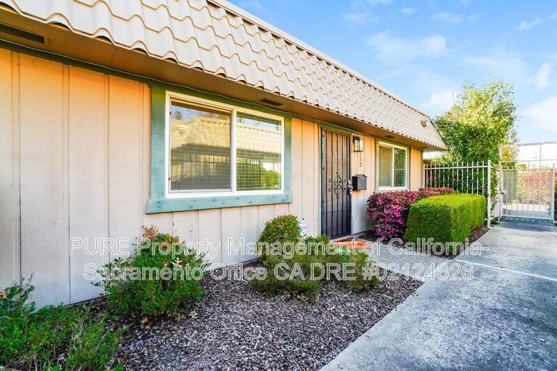 House for rent at 2153 Cottage Way, Sacramento, CA 95825
