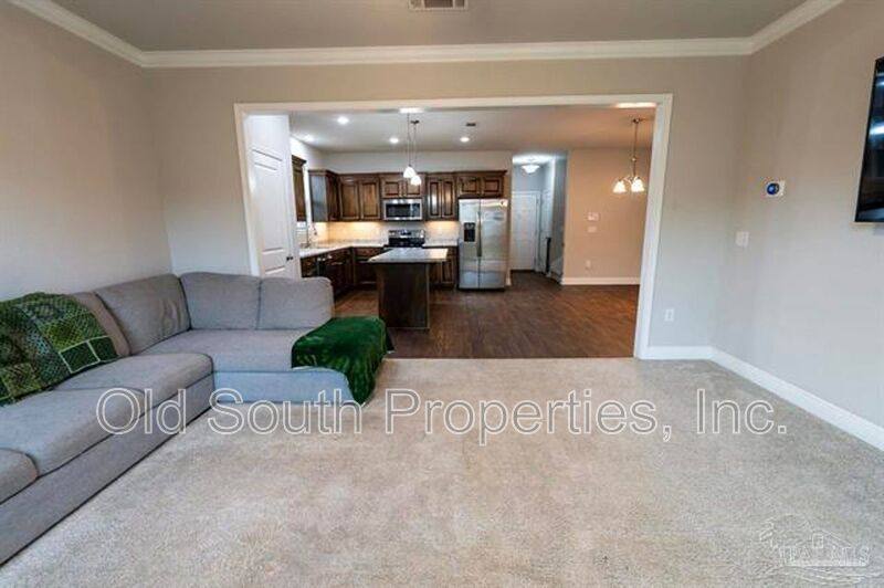 House for rent at 1060 Bretts Way, Cantonment, FL 32533