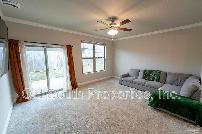House for rent at 1060 Bretts Way, Cantonment, FL 32533