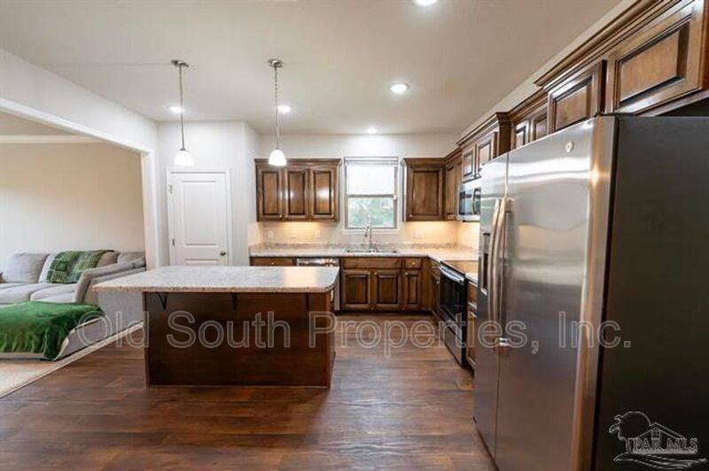 House for rent at 1060 Bretts Way, Cantonment, FL 32533