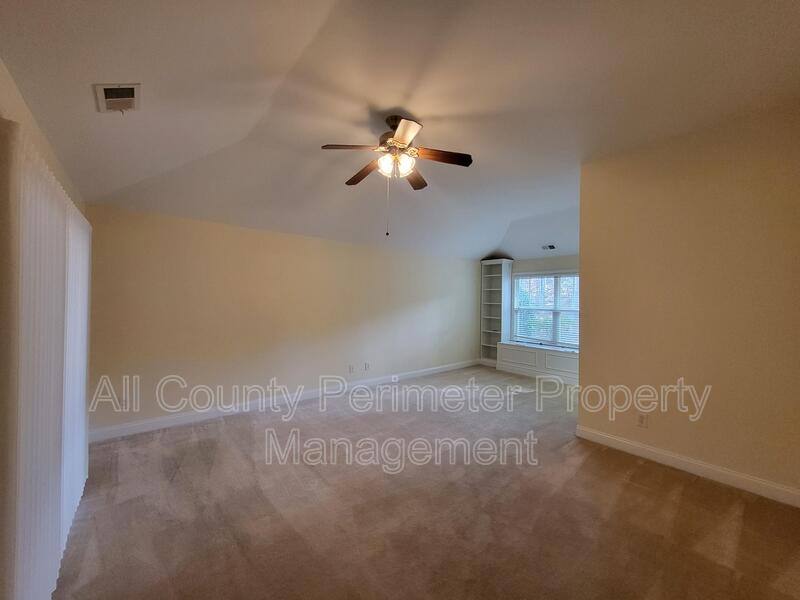House for rent at 117 Cottage Club Dr, Locust Grove, GA 30248