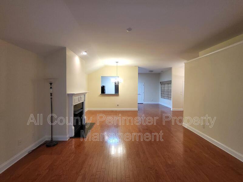 House for rent at 117 Cottage Club Dr, Locust Grove, GA 30248