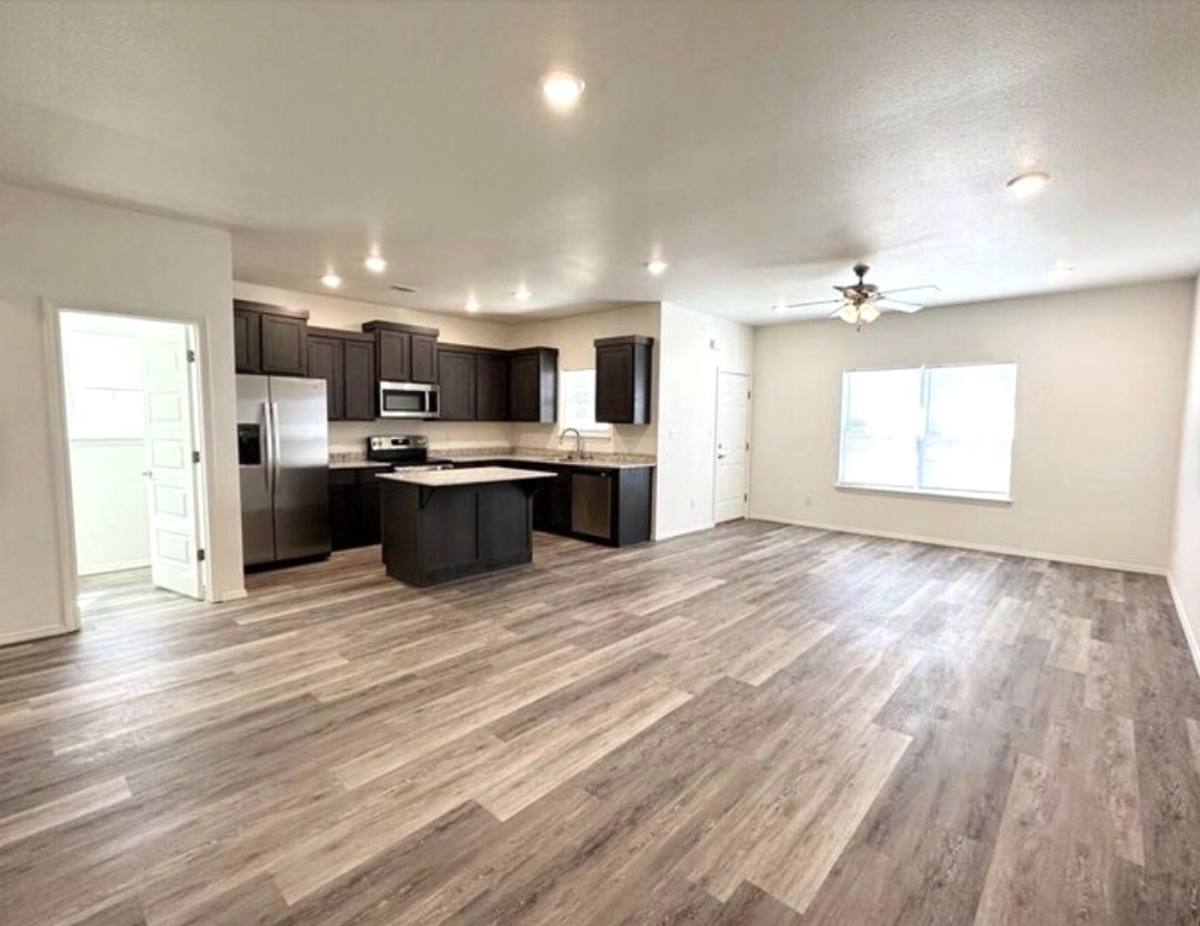 Apartment for rent at 4235 W Santa Fe St, Fayetteville, AR 72704