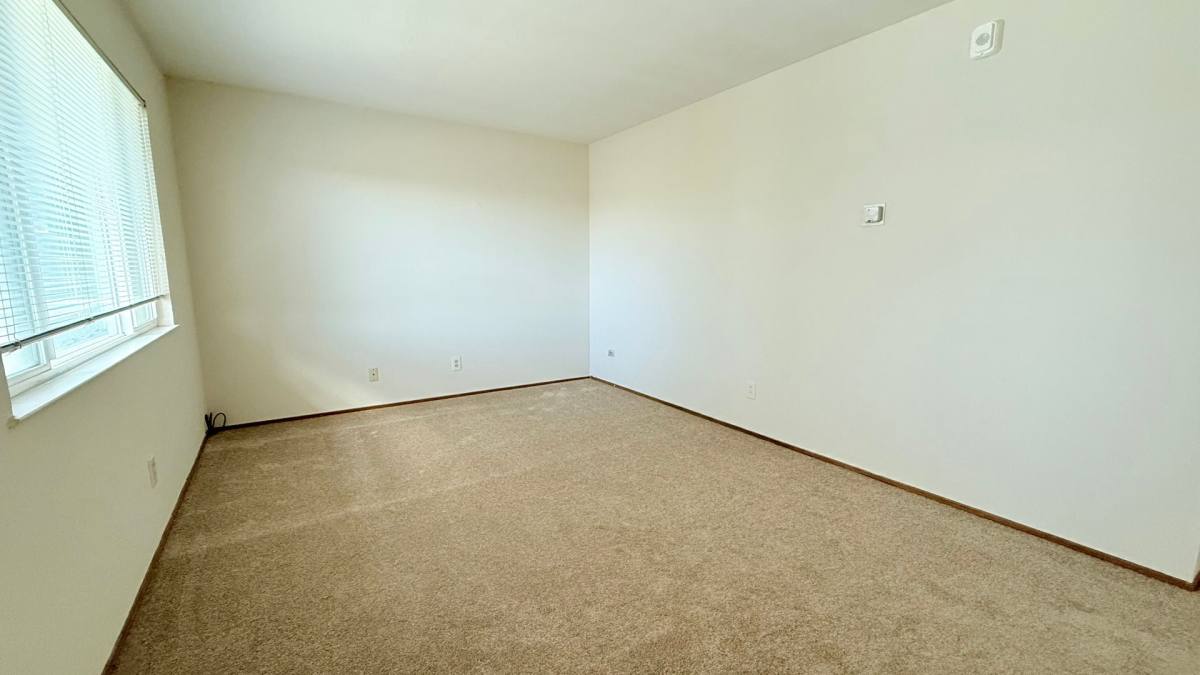 Apartment for rent at 627 Dowling Blvd, San Leandro, CA 94577