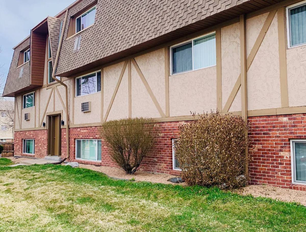 Apartment for rent at 3600 S Lowell Blvd, Denver, CO 80236