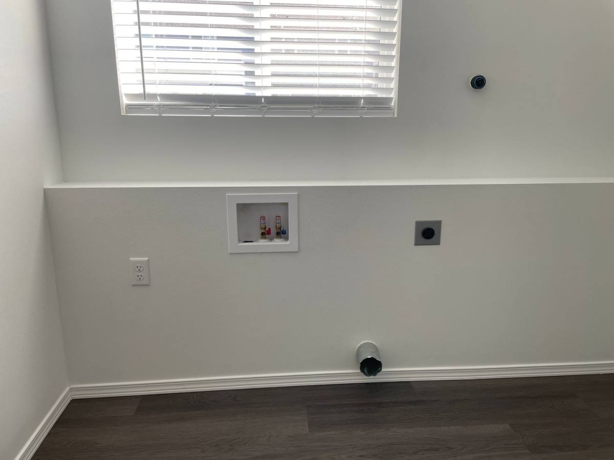 Apartment for rent at 713 3rd Ave NE, Ephrata, WA 98823