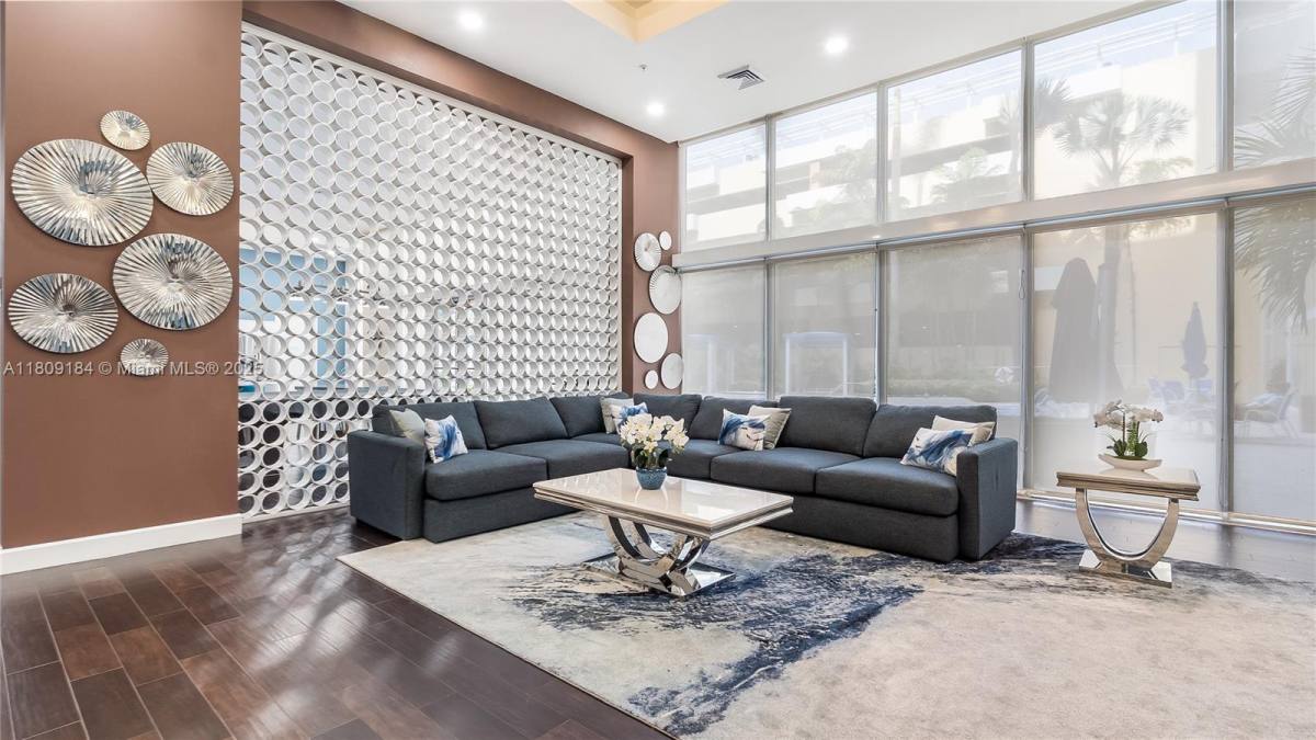 Apartment for rent at 18800 NE 29th Ave #1012, Miami, FL 33180