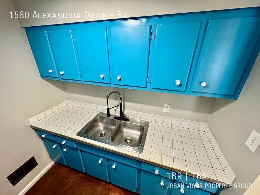 Apartment for rent at 1580 Alexandria Dr #B7, Lexington, KY 40504