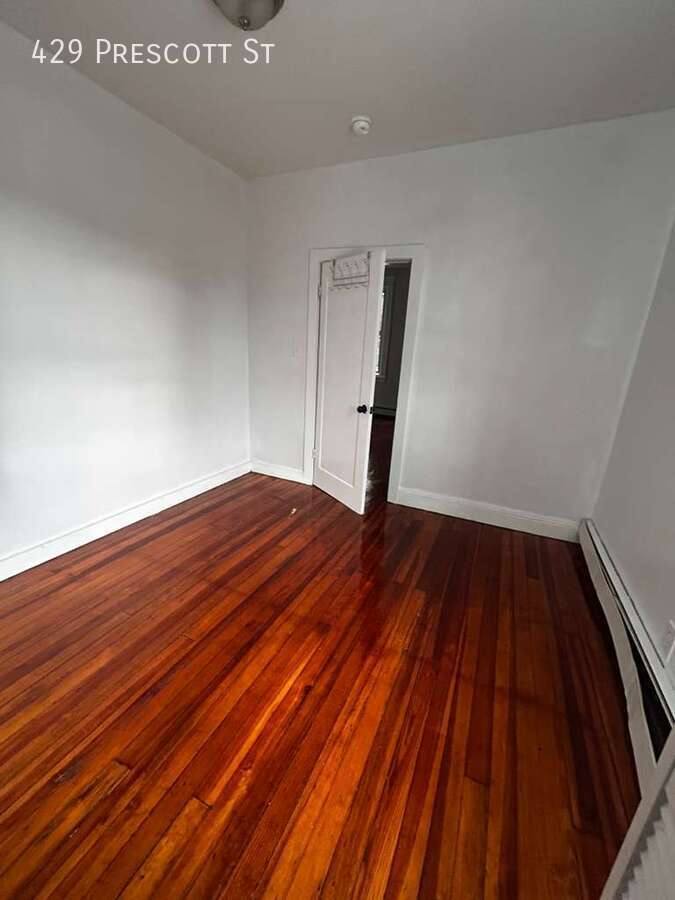 Apartment for rent at 429 Prescott St, Yonkers, NY 10701