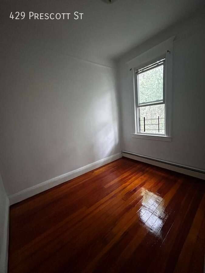 Apartment for rent at 429 Prescott St, Yonkers, NY 10701