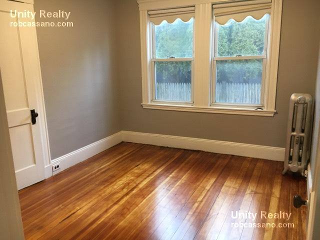 House for rent at 33 Billings #2, Medford, MA 02155