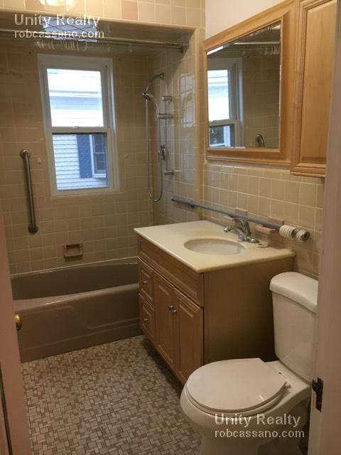 House for rent at 33 Billings #2, Medford, MA 02155