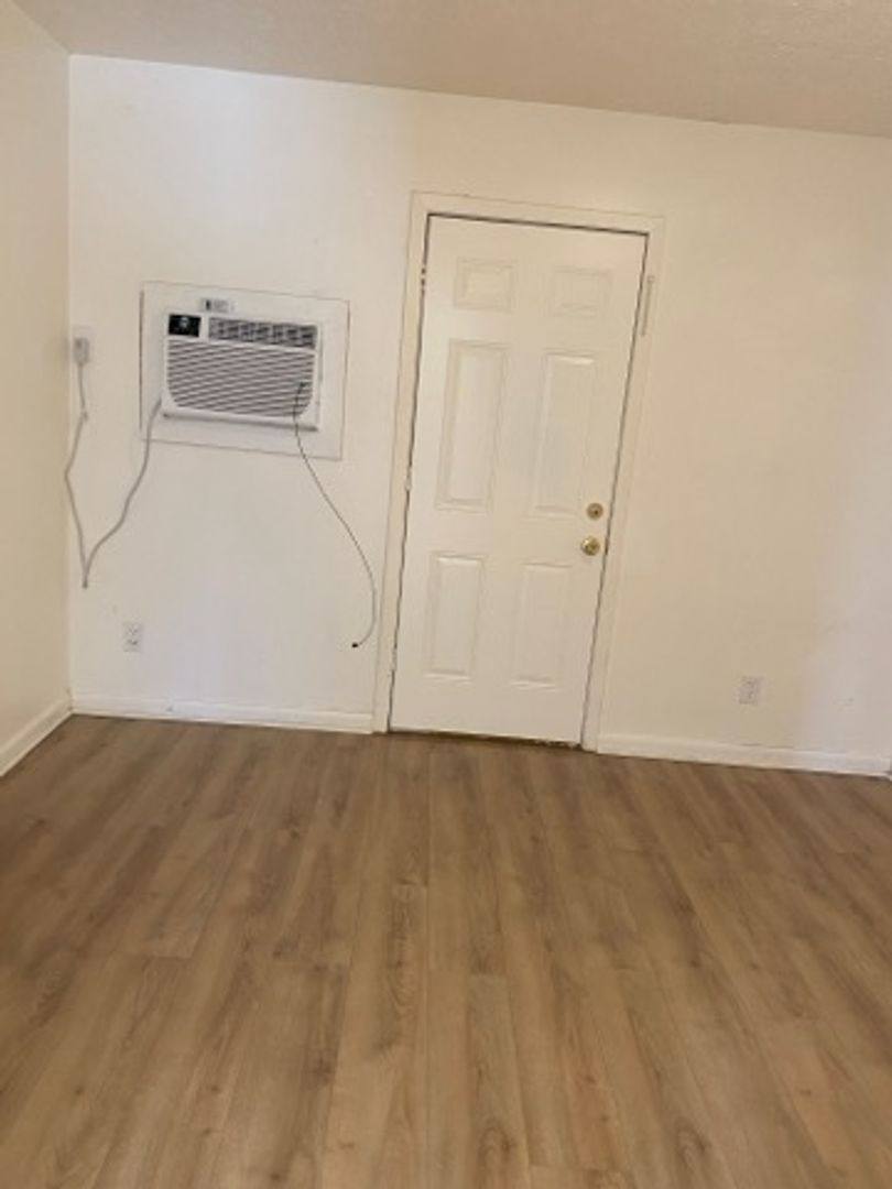 Apartment for rent at 106 S Smith St, Booneville, MS 38829