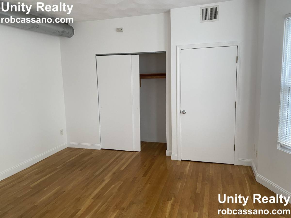 Apartment for rent at 28 Franklin St #1, Somerville, MA 02145