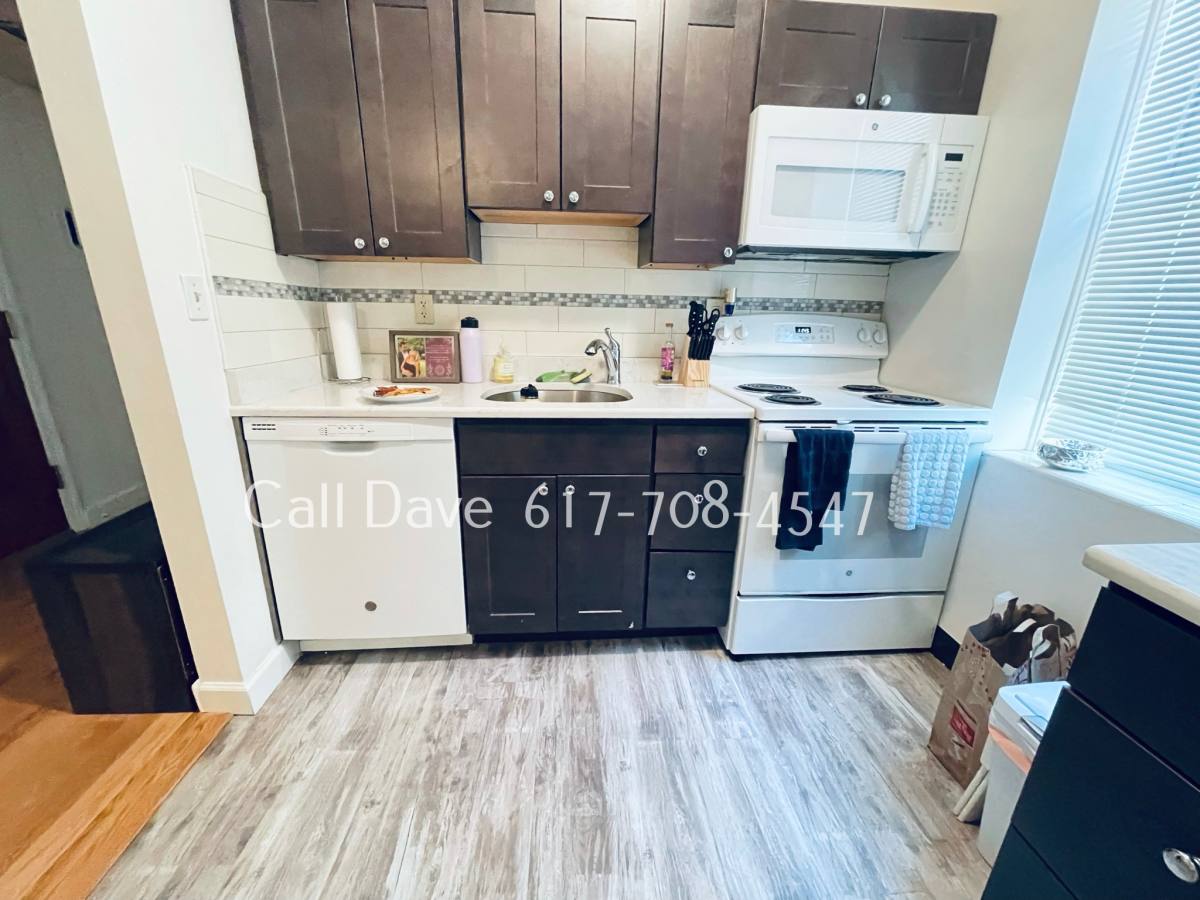 Apartment for rent at 1415 Commonwealth Ave #402, Brighton, MA 02135
