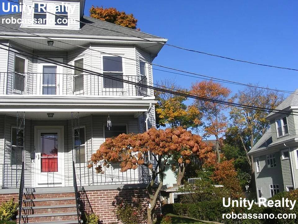 Apartment for rent at 17 University Ave, Medford, MA 02155