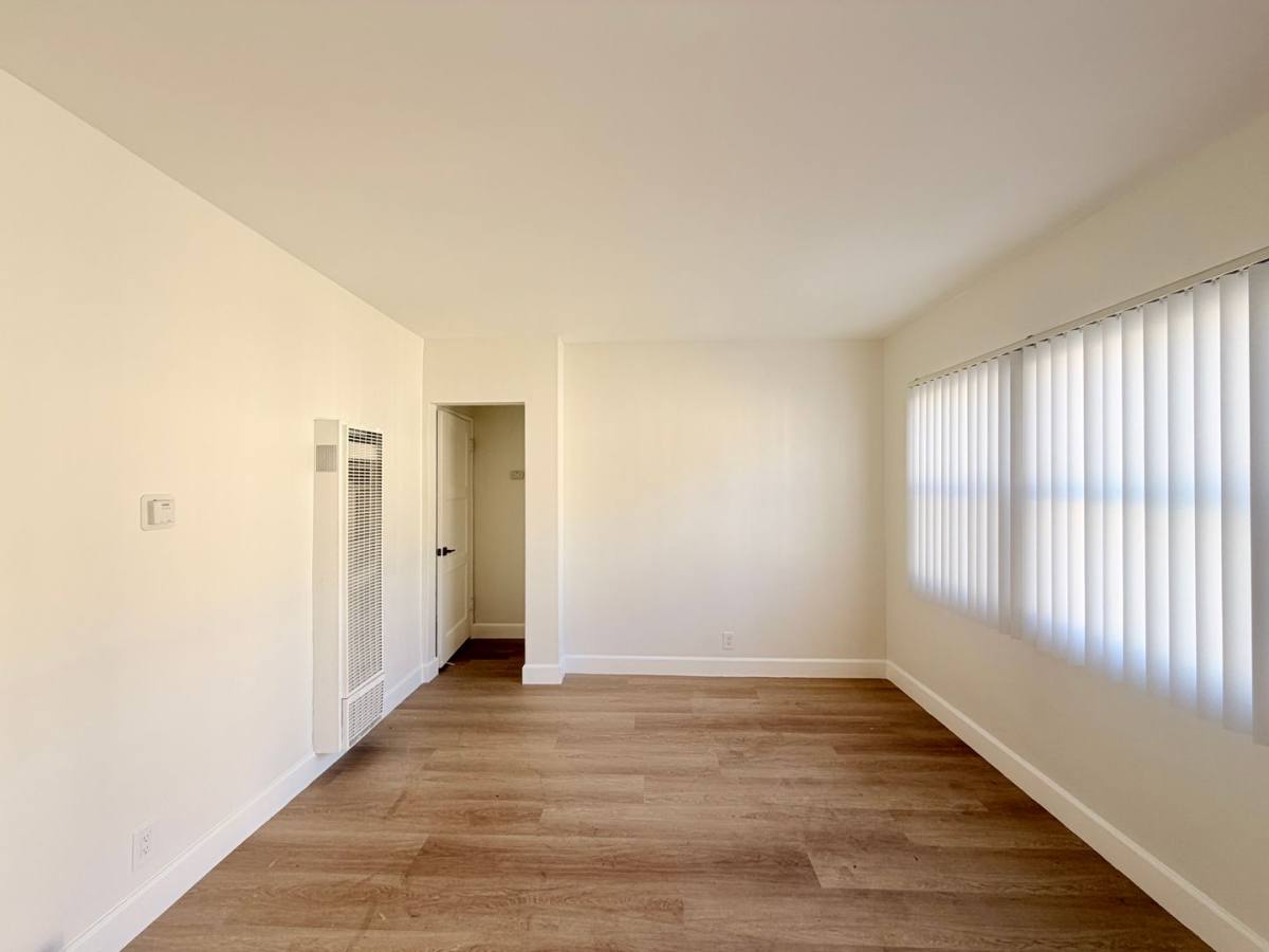 Apartment for rent at 3604 W 63rd St, Los Angeles, CA 90043