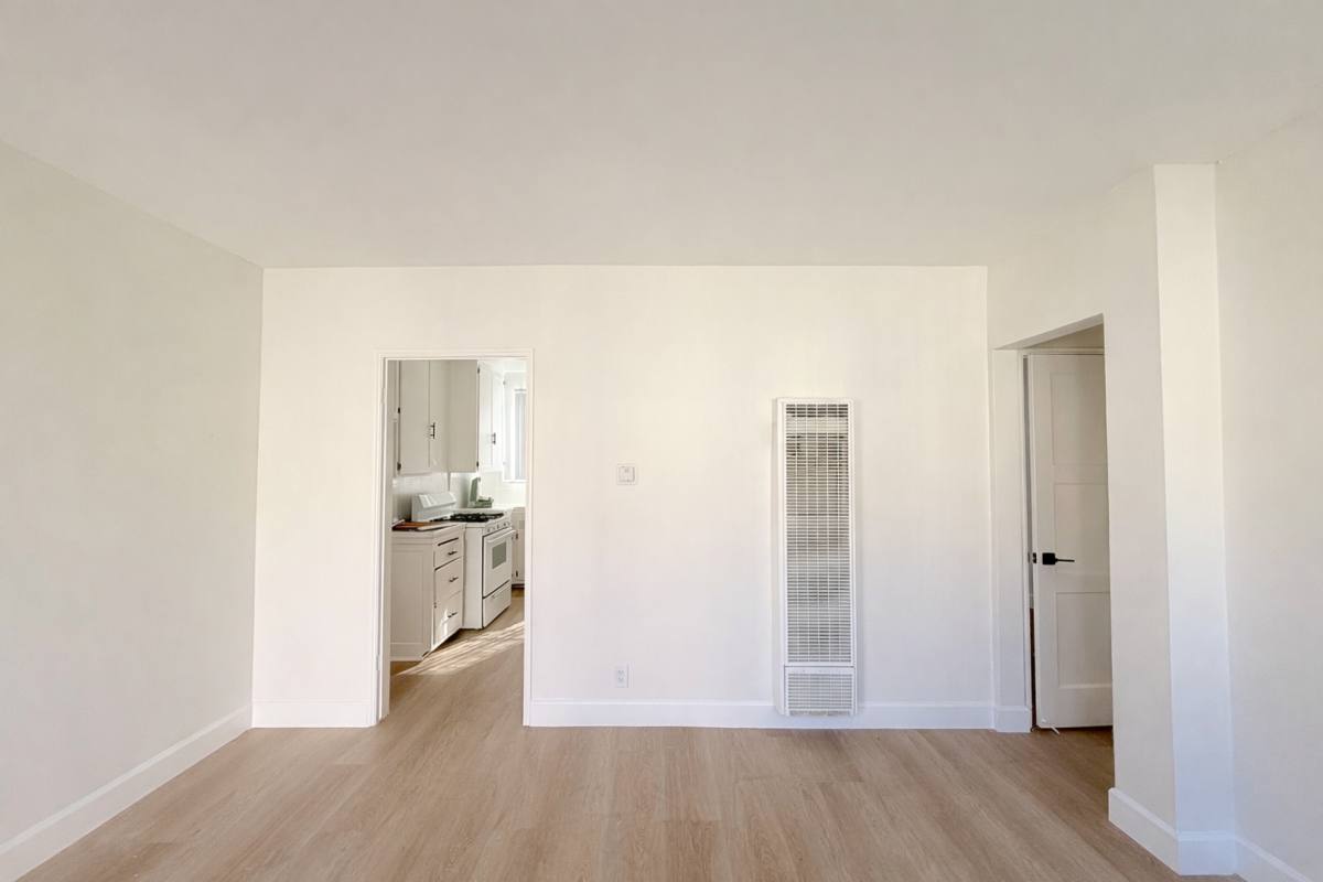 Apartment for rent at 3604 W 63rd St, Los Angeles, CA 90043
