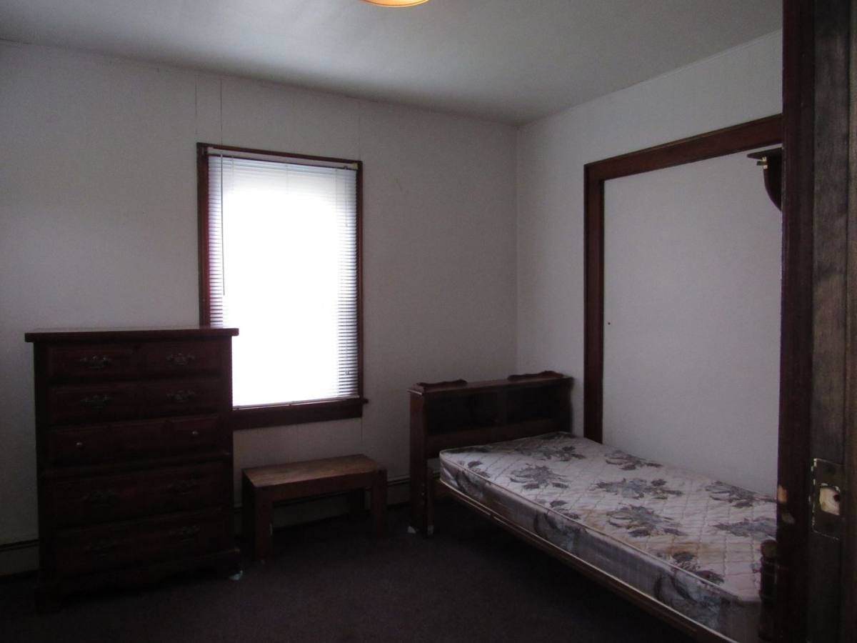 Apartment for rent at 820 Grant St, Indiana, PA 15701