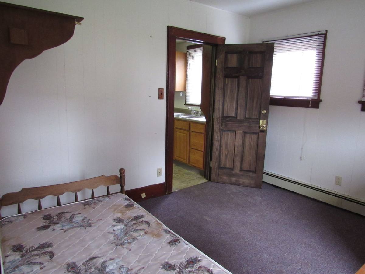 Apartment for rent at 820 Grant St, Indiana, PA 15701