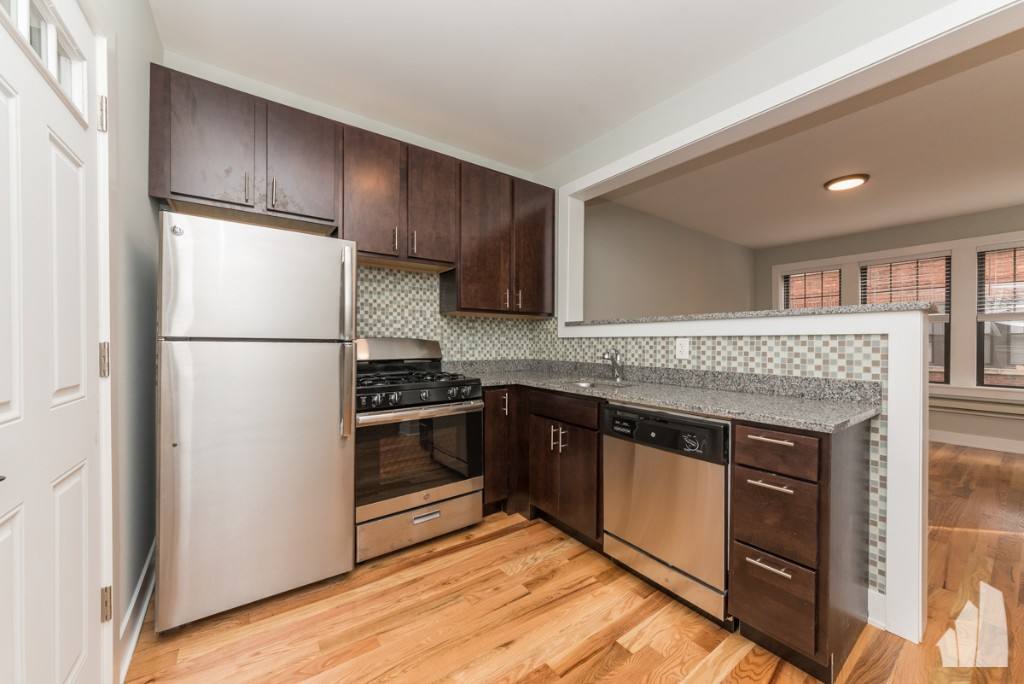 Apartment for rent at 4419 N Wolcott Ave #1A, Chicago, IL 60640
