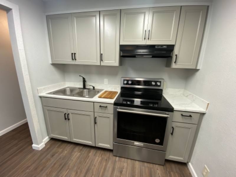 Apartment for rent at 151 N Kings Valley Highway 202, Dallas, OR 97338