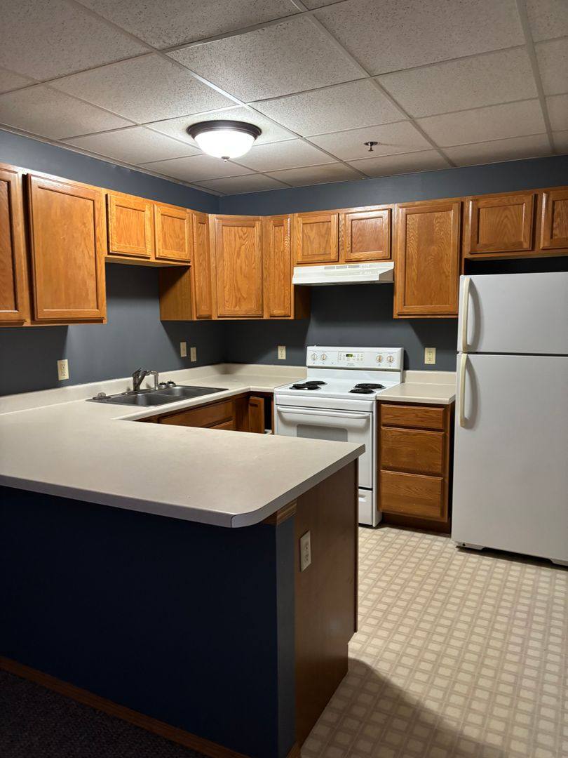 Apartment for rent at 109 E Luverne St, Luverne, MN 56156