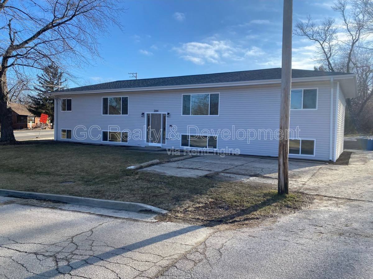 Condo for rent at 284 W Windsor Terrace #2, Antioch, IL 60002