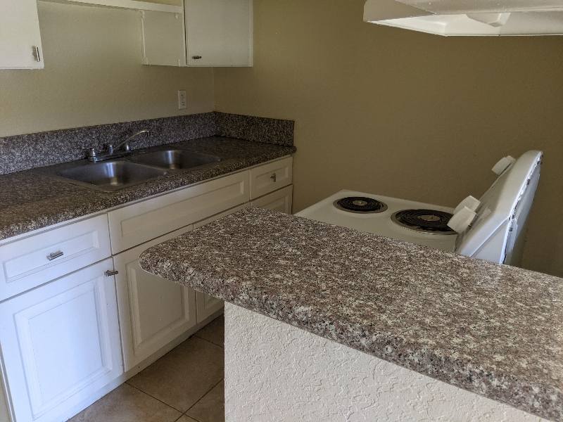 Apartment for rent at 144 W 42nd St, San Bernardino, CA 92407