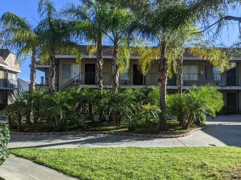 Apartment for rent at 144 W 42nd St, San Bernardino, CA 92407