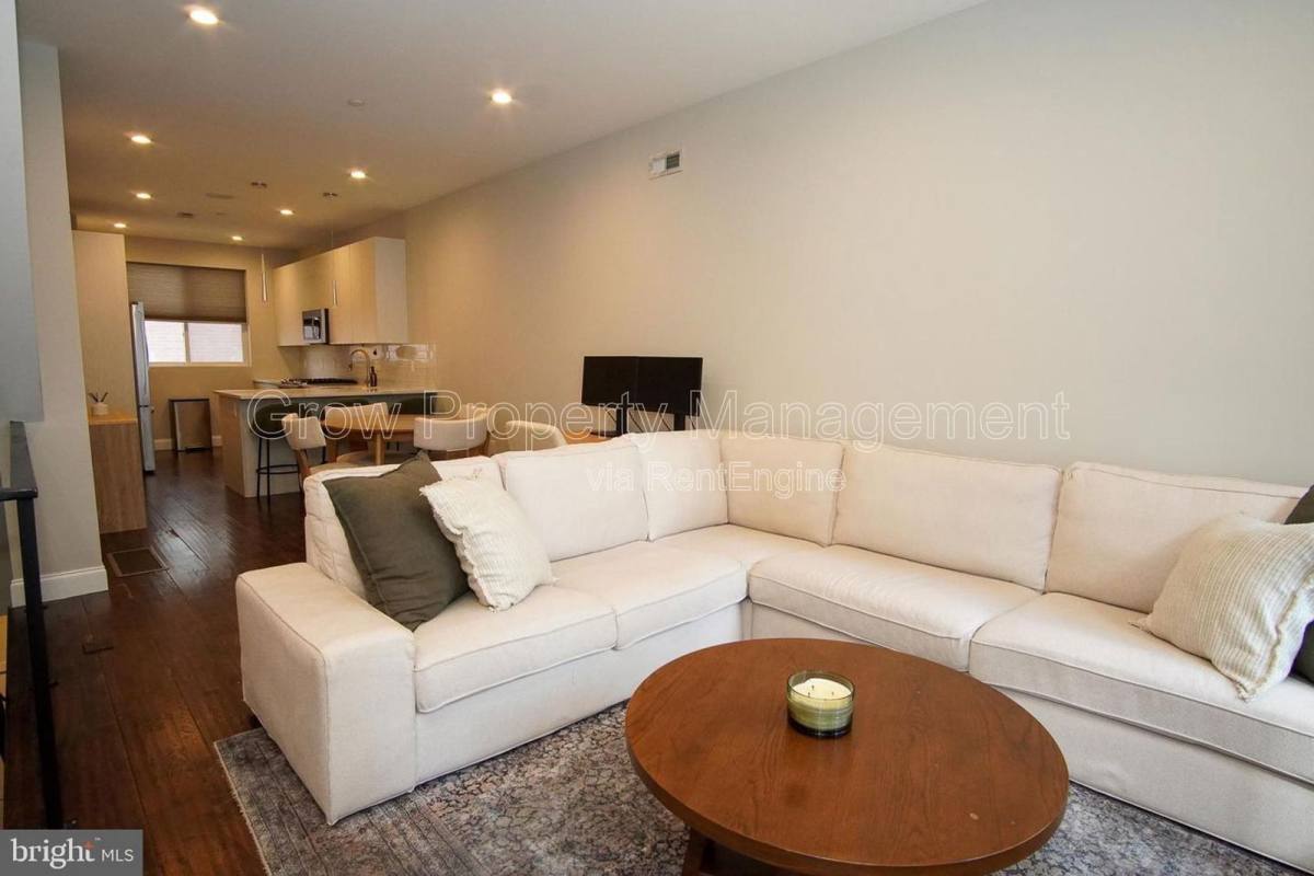 Apartment for rent at 1616 Cambridge St #A, Philadelphia, PA 19130