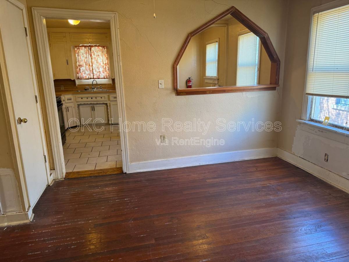 House for rent at 2225 Glen Ellyn St, Oklahoma City, OK 73111