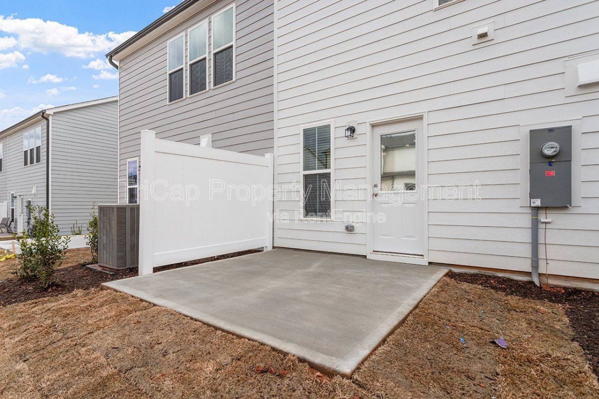 Townhouse for rent at 416 Glen Clova Dr, Raleigh, NC 27603